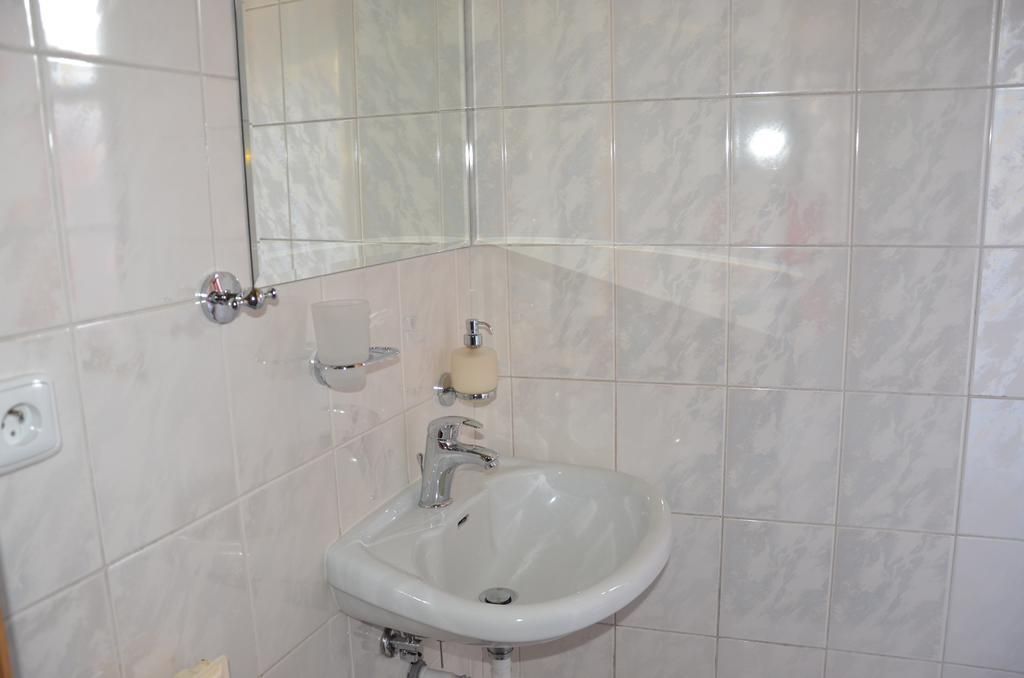 Guesthouse Zlaty Hrozen Česká Lípa Kamer foto
