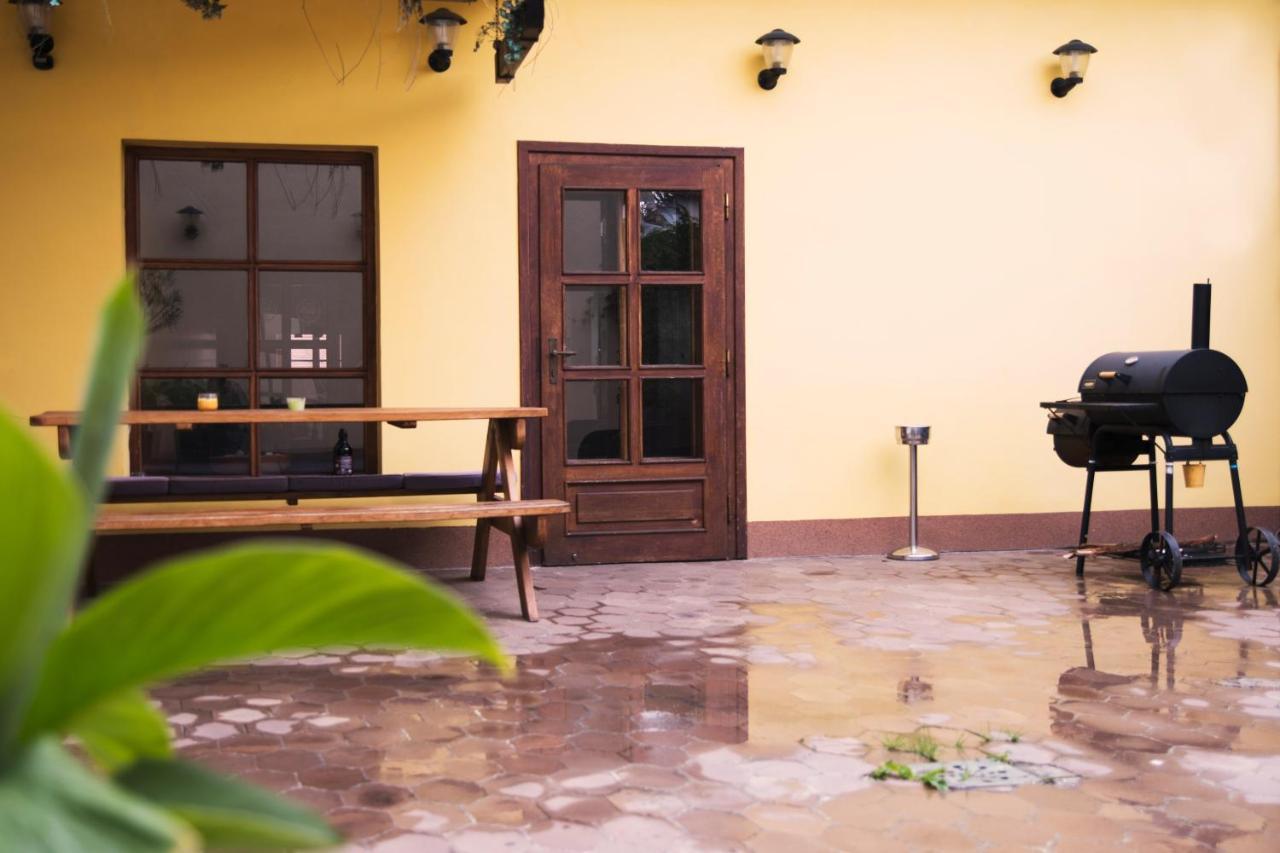 Guesthouse Zlaty Hrozen Česká Lípa Buitenkant foto